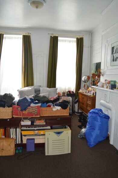 More Photos Of 354 Graham Ave, Brooklyn Storefront Retail Residential For Sale