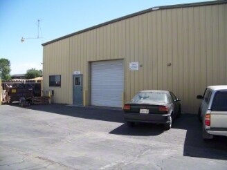 More Photos Of 266 Button Ave, Manteca Warehouse For Lease
