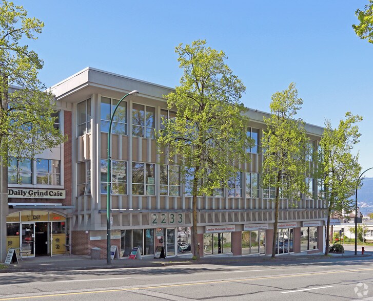 More Photos Of 2233 Burrard St, Vancouver Office For Sale