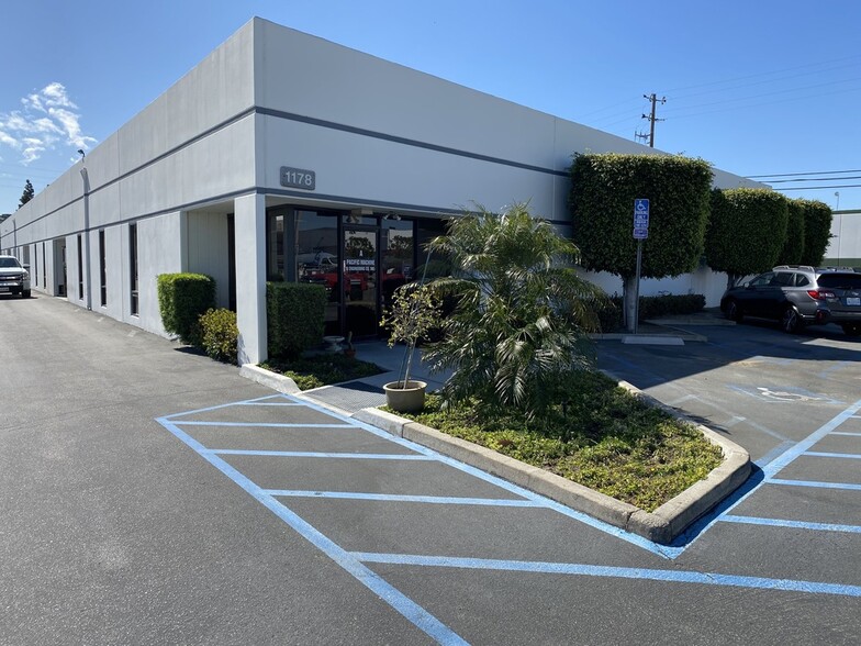 Primary Photo Of 1178 N Grove St, Anaheim Manufacturing For Lease