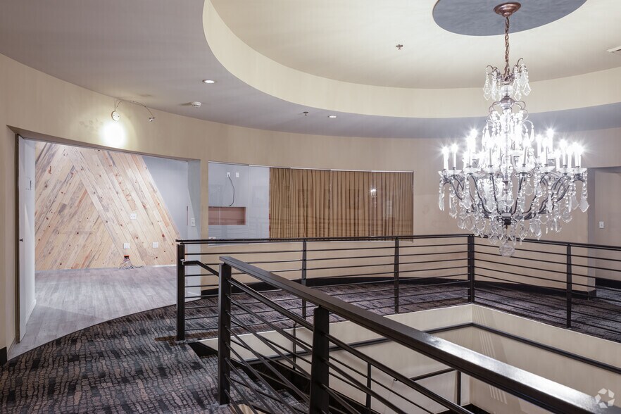 More Photos Of 925-975 Lincoln St, Denver Apartments For Lease