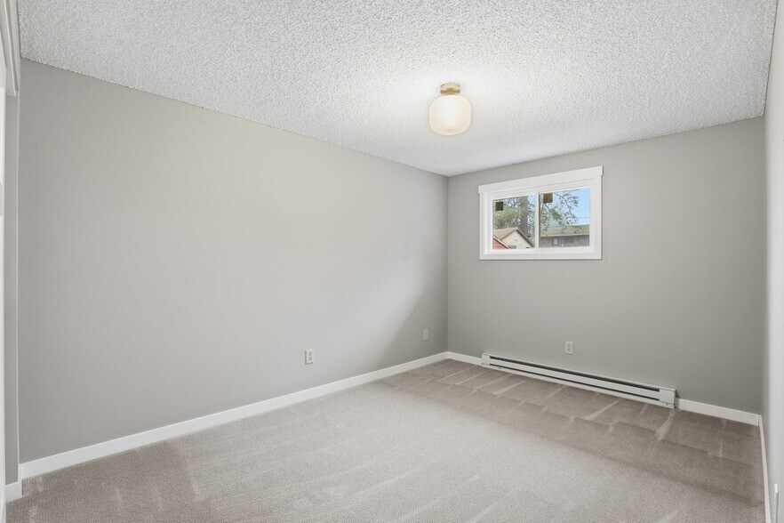 More Photos Of 7018 N Whitehouse St, Spokane Multifamily For Sale