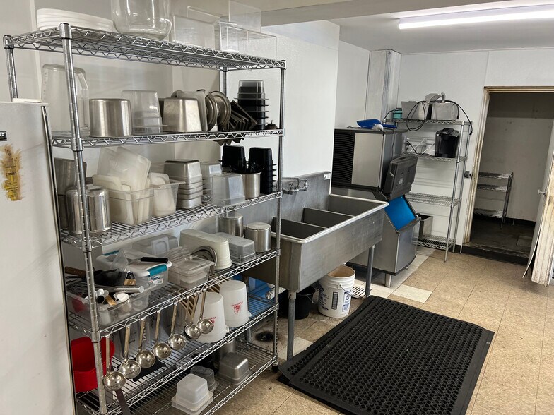 More Photos Of 250 Main St, Limon Hotel For Sale