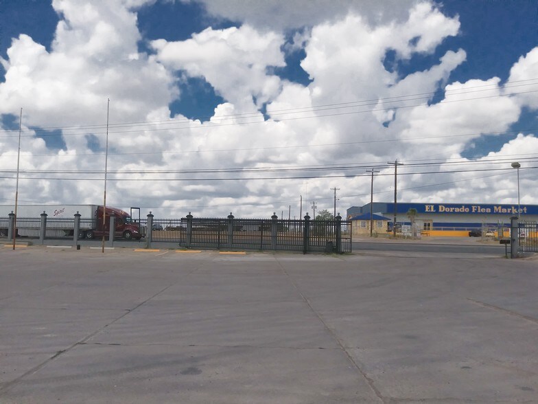 More Photos Of 5941 State Highway 359, Laredo Warehouse For Lease