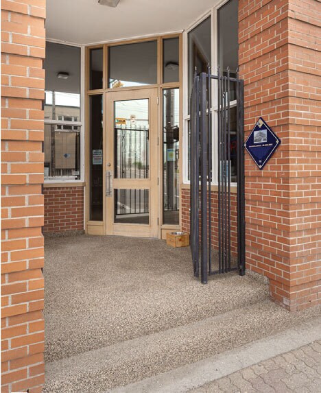 More Photos Of 902 9 Ave SE, Calgary Apartments For Sale