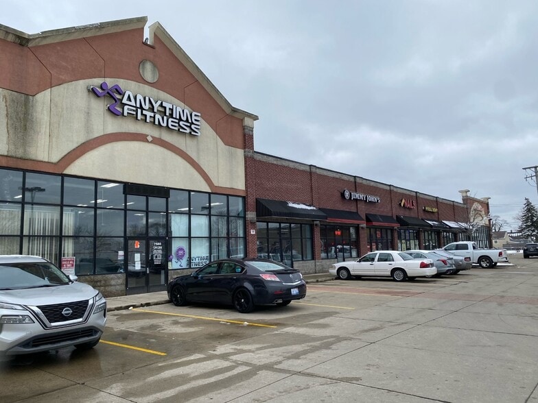 More Photos Of 7580 E 9 Mile Rd, Warren Unknown For Lease