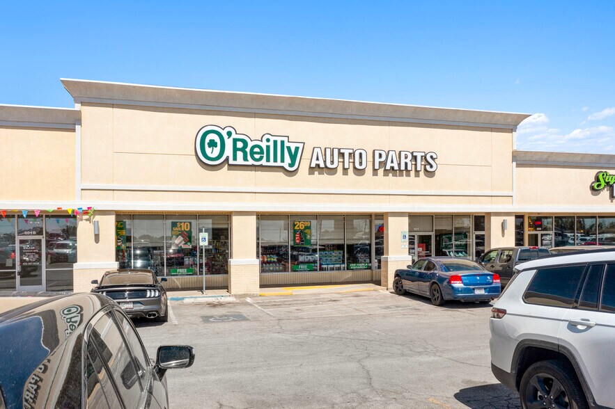 More Photos Of 621-625 E 42nd St, Odessa General Retail For Sale