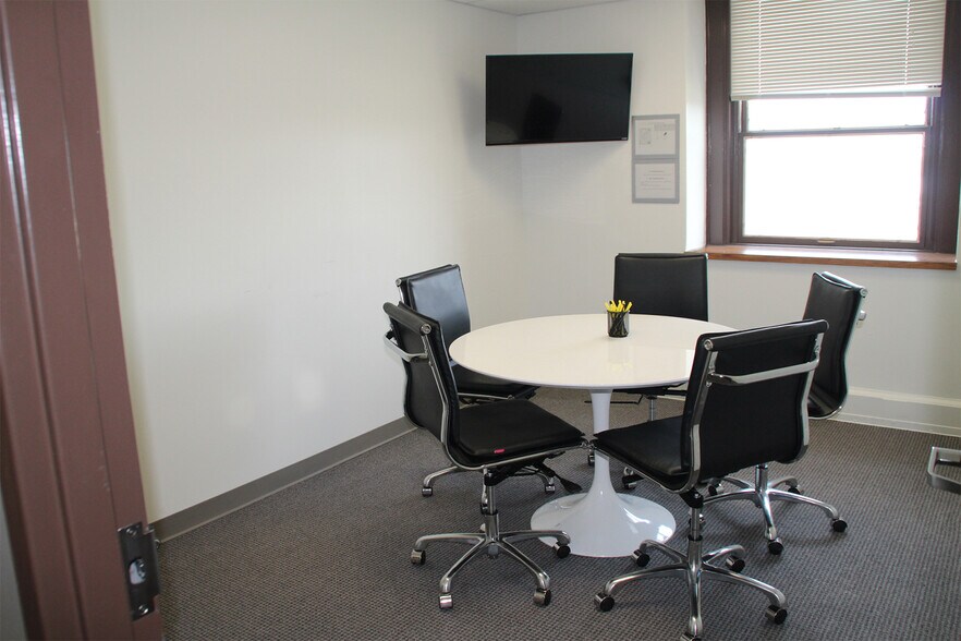 More Photos Of 3100 E 45th St, Cleveland Office For Sale