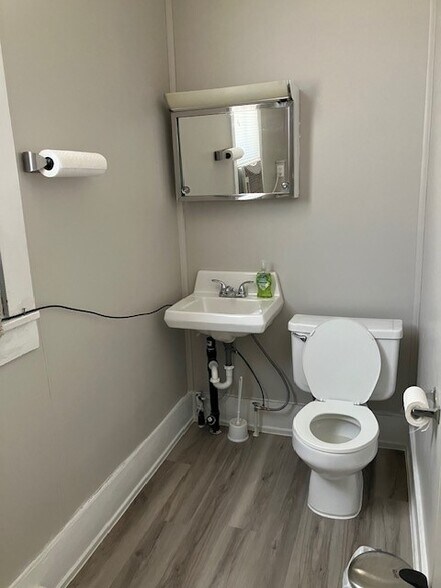 More Photos Of 543 Main St, Delta Storefront Retail Office For Sale