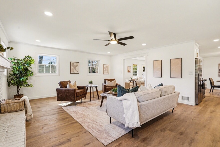 More Photos Of 3680 Bells Ferry Rd NW, Kennesaw Specialty For Sale