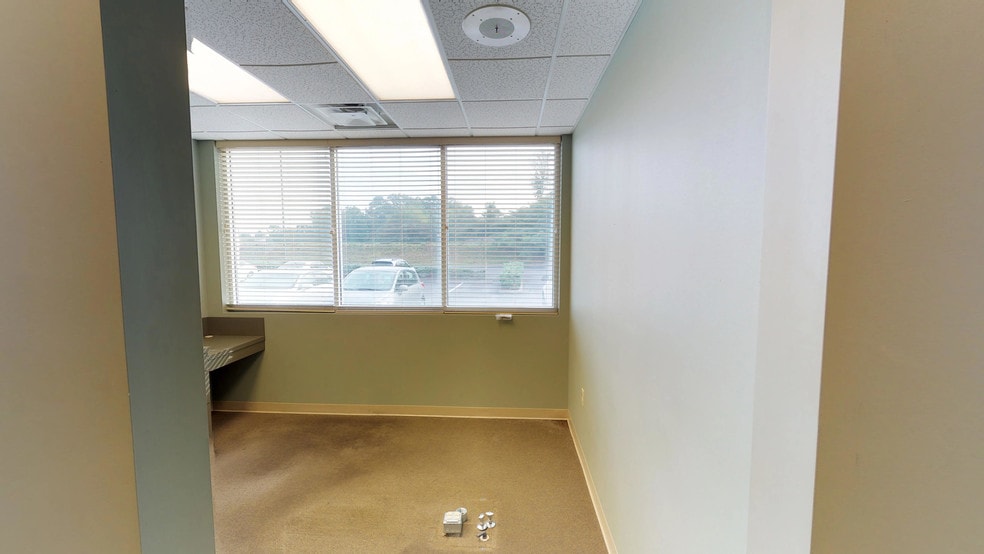 More Photos Of 114 Lovell Rd, Knoxville Medical For Lease