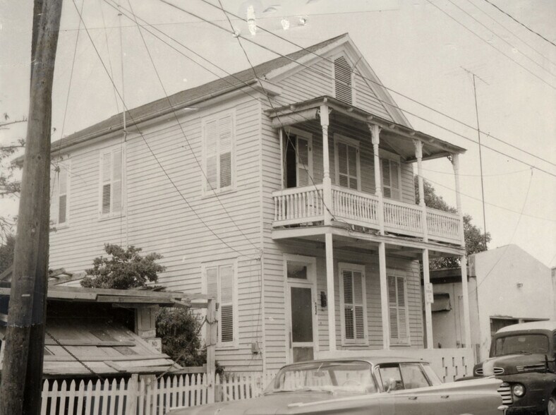 More Photos Of 405 Petronia St, Key West General Retail For Sale