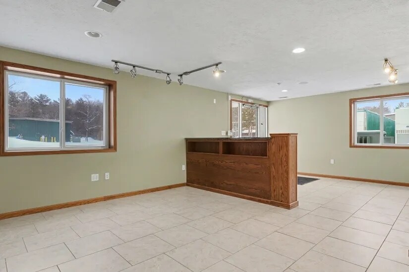 More Photos Of 206 E Park Dr, Kalkaska Warehouse For Sale