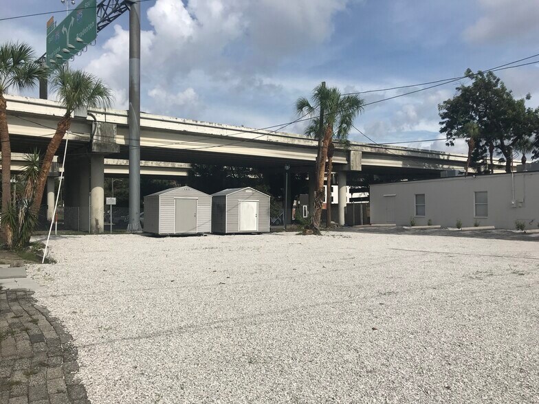 More Photos Of 1847 1st Ave N, Saint Petersburg Restaurant For Lease