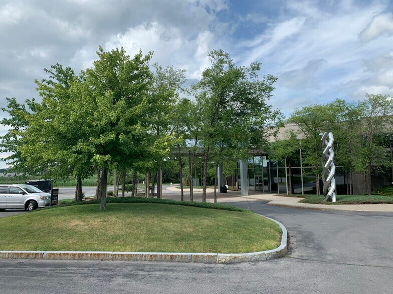 More Photos Of 6711 Towpath Rd, East Syracuse Medical For Lease