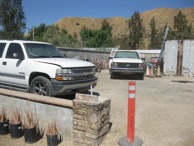 More Photos Of 17035 Sierra Hwy, Canyon Country Land For Sale
