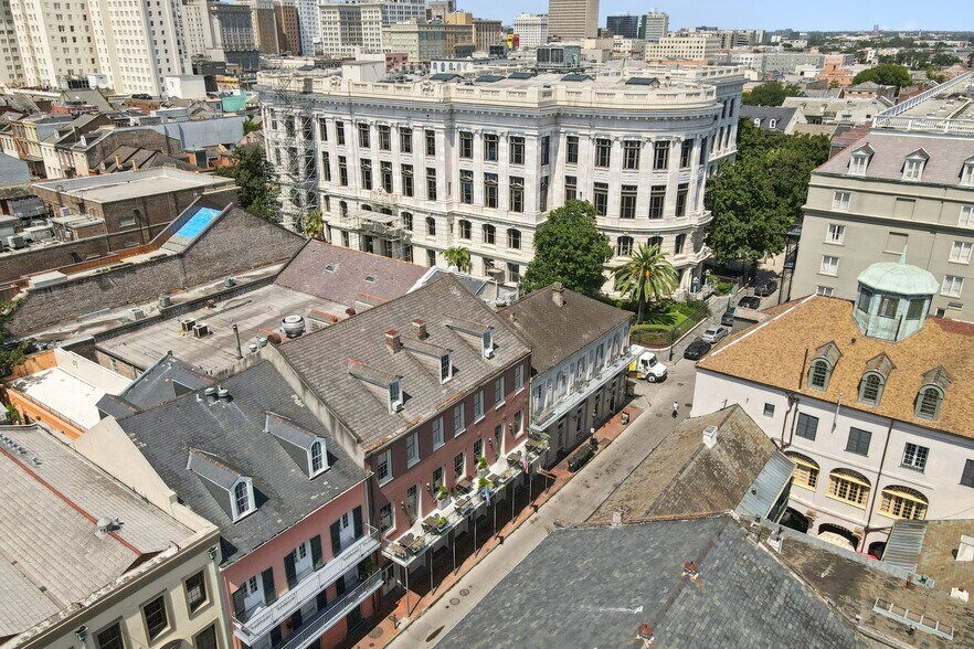 More Photos Of 534 Saint Louis St, New Orleans Restaurant For Lease