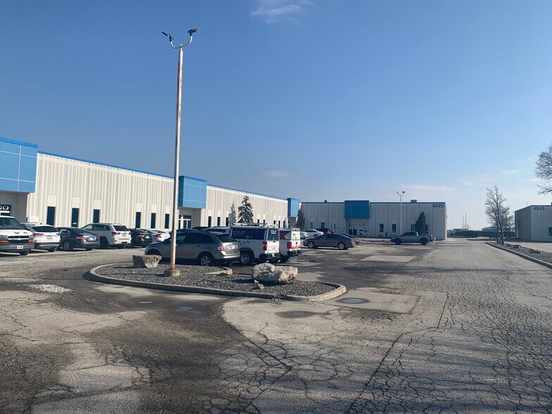 More Photos Of 4525 Rhodes Dr, Windsor Light Distribution For Lease