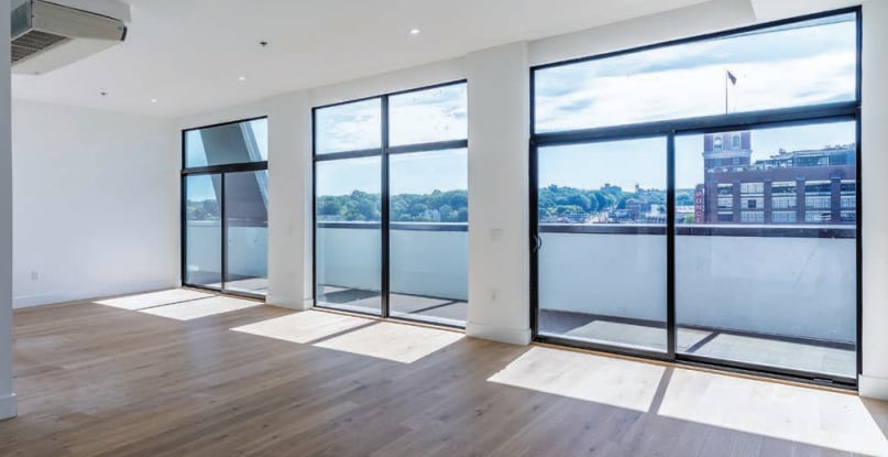 More Photos Of 567 Ponce de Leon Ave, Atlanta Apartments For Sale