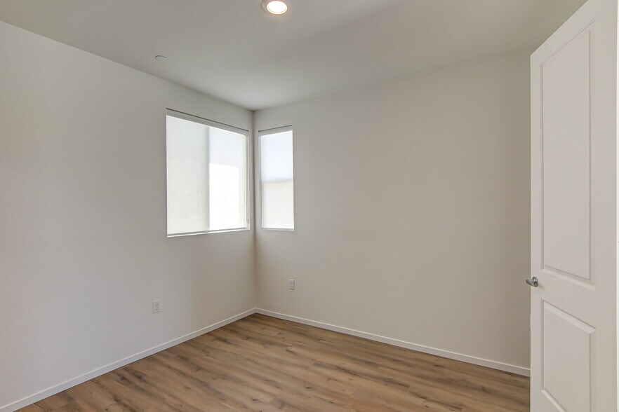 More Photos Of 2048 N Highland Ave, San Diego Multifamily For Sale