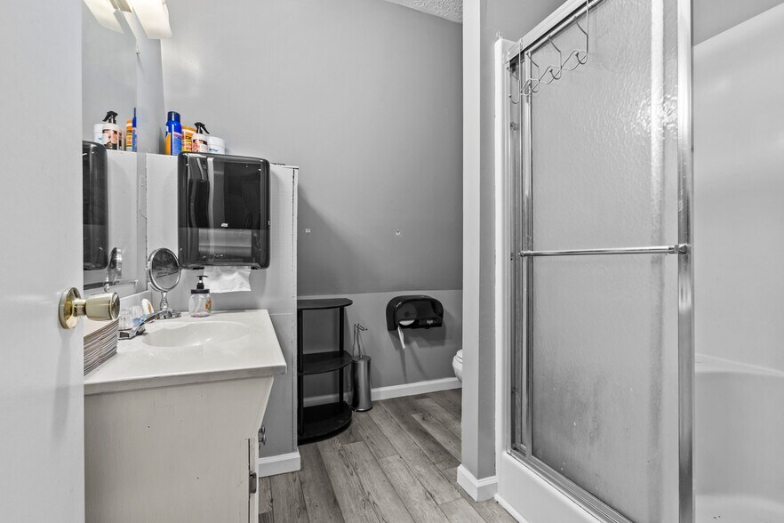 More Photos Of 101 N Main St, Stanton Healthcare For Sale