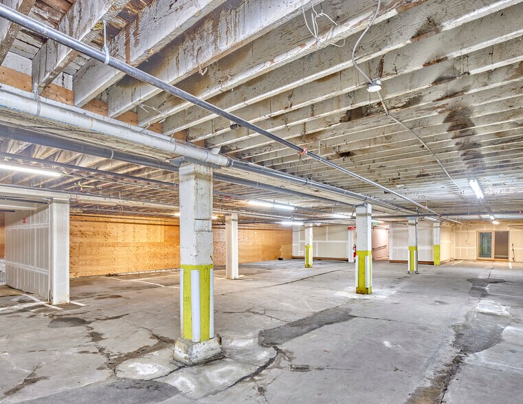 More Photos Of 2233 1st Ave S, Seattle Warehouse For Lease