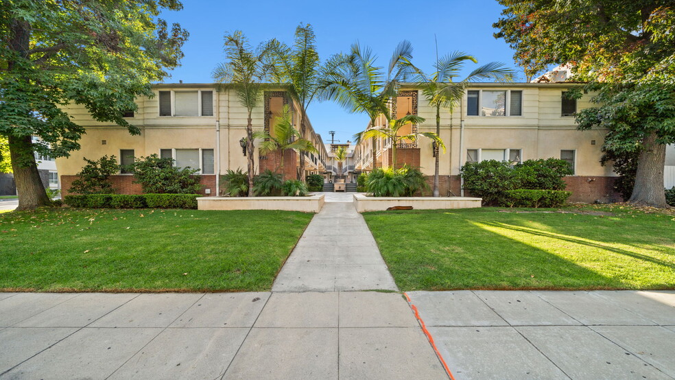 Primary Photo Of 425 N Oakhurst Dr, Beverly Hills Apartments For Sale