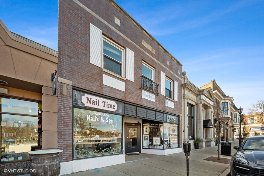 Primary Photo Of 10 E Hinsdale Ave, Hinsdale Storefront Retail Office For Lease