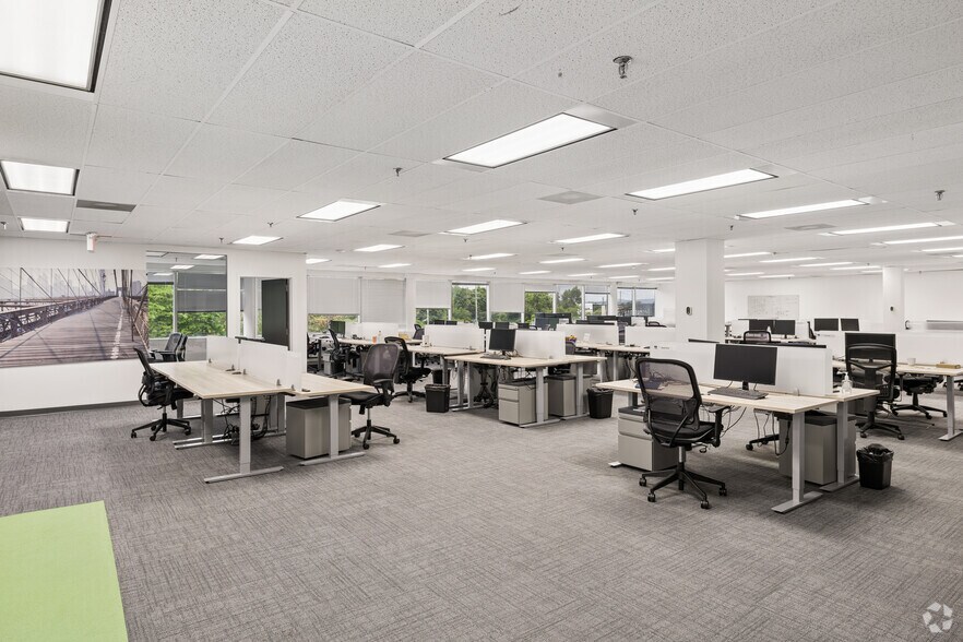 More Photos Of 371 Hoes Ln, Piscataway Office For Sale