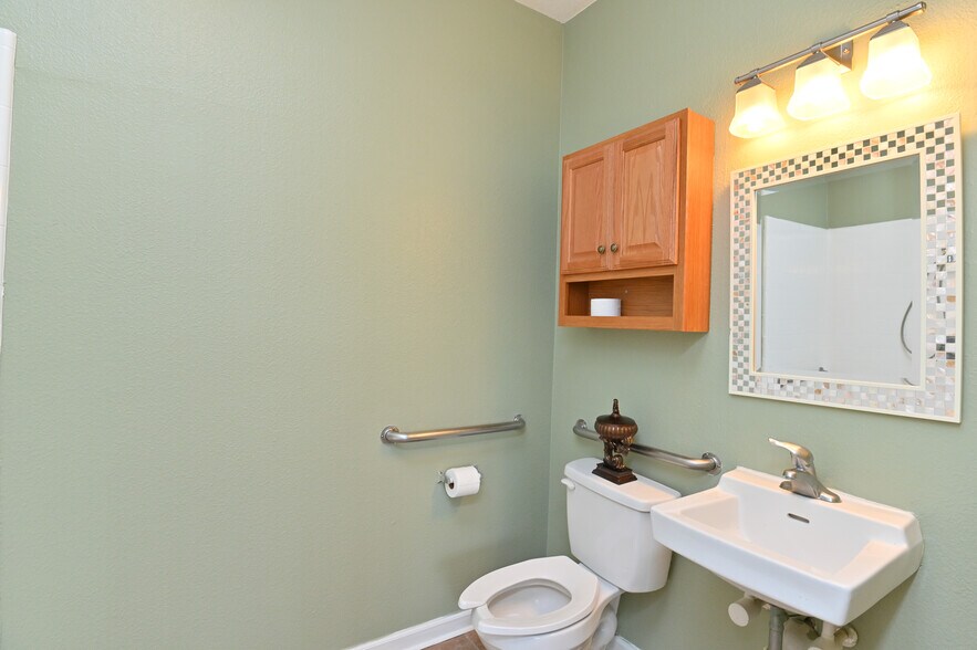 More Photos Of 2021 FM 1092 Rd, Missouri City Assisted Living For Sale