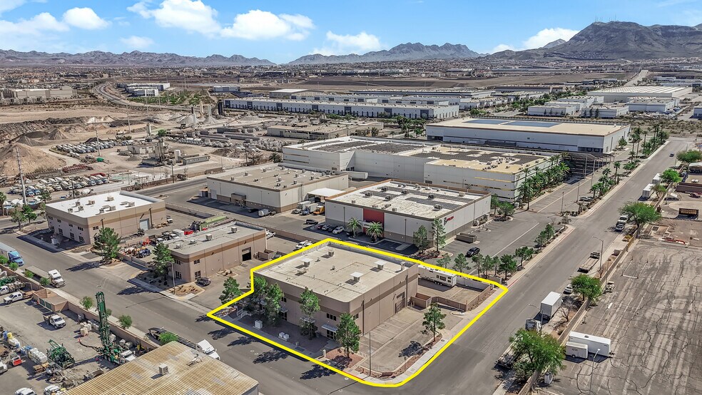 More Photos Of 659-671 Cape Horn Dr, Henderson Warehouse For Lease