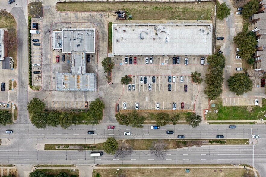 More Photos Of 10045 N MacArthur Blvd, Irving Restaurant For Lease