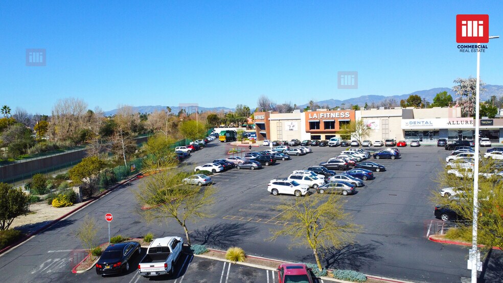 More Photos Of 13005-13075 Victory Blvd, North Hollywood Unknown For Lease