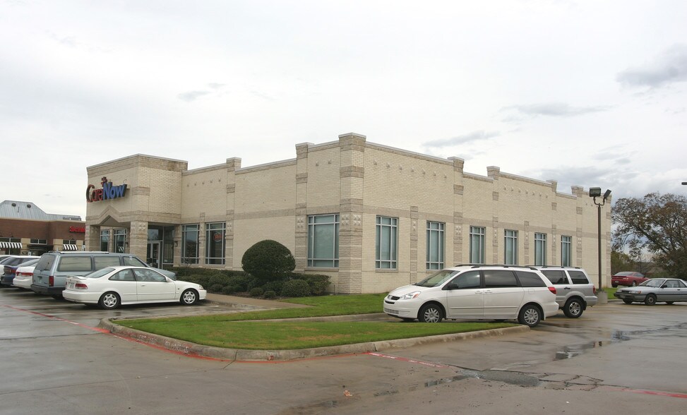 More Photos Of 6340 N Beach St, Haltom City Medical For Lease