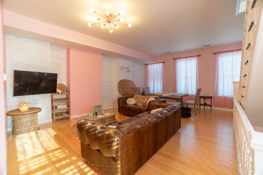 More Photos Of 1701 S 9th St, Saint Louis Multifamily For Sale