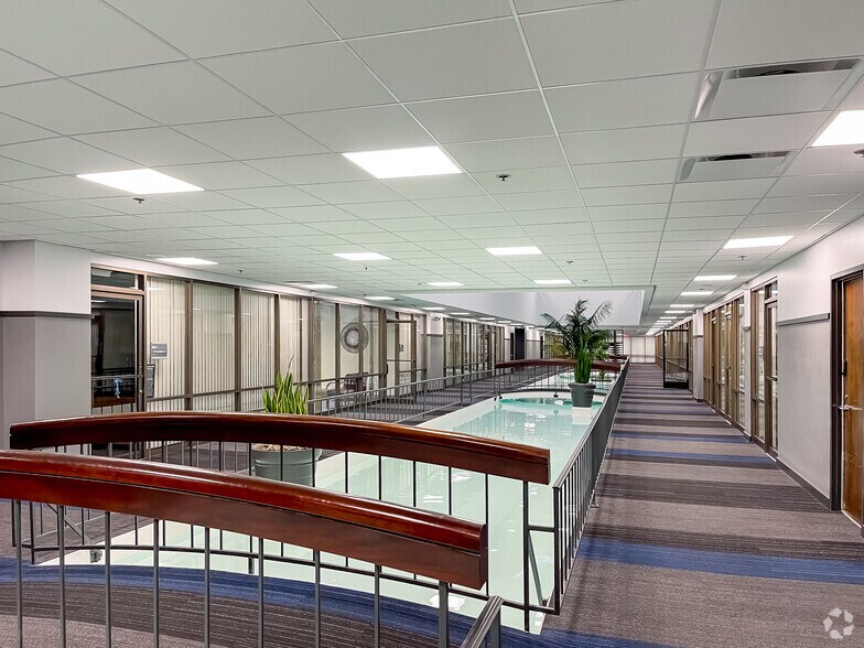 More Photos Of 4045 Spencer St, Las Vegas Office For Lease