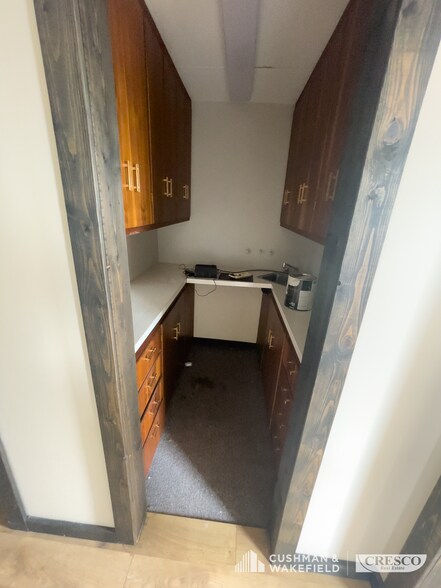More Photos Of 1026 Pearl Rd, Brunswick Medical For Lease