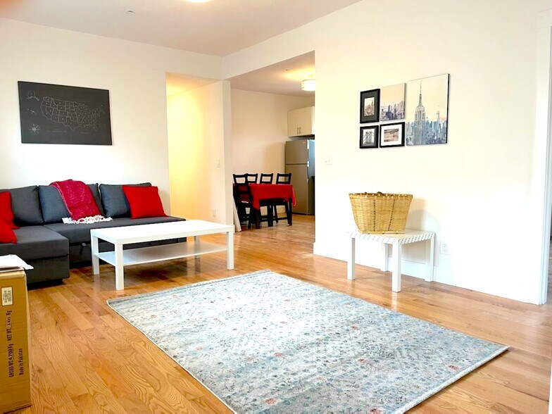 More Photos Of 1628 Tyler St, Berkeley Apartments For Sale