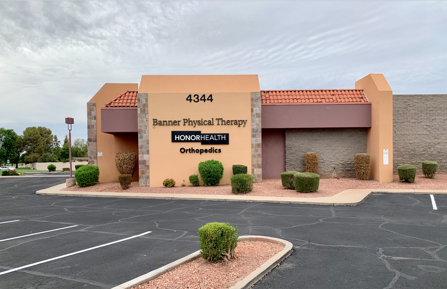 Primary Photo Of 4344 W Bell Rd, Glendale Medical For Lease