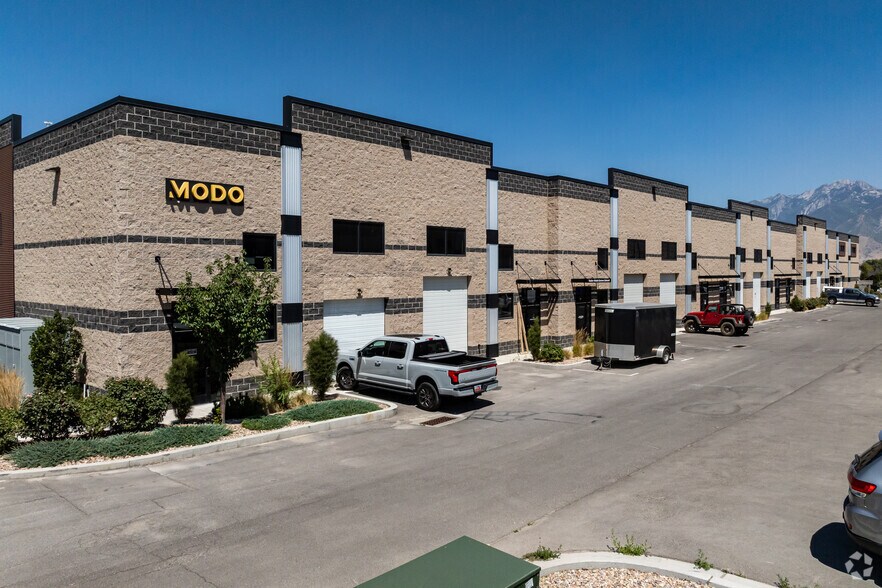 Primary Photo Of 13865 S 2700 W, Bluffdale Flex For Sale