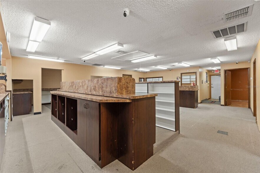 More Photos Of 10507 Spring Hill Dr, Spring Hill Medical For Lease