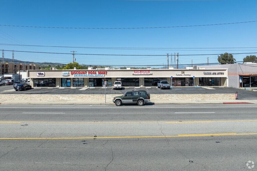 More Photos Of 26057-26069 Bouquet Canyon Rd, Valencia Storefront Retail Office For Lease