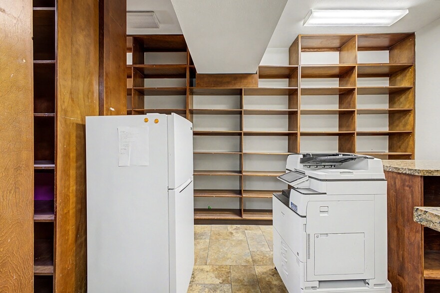 More Photos Of 930 E Osborn Rd, Phoenix Office For Sale