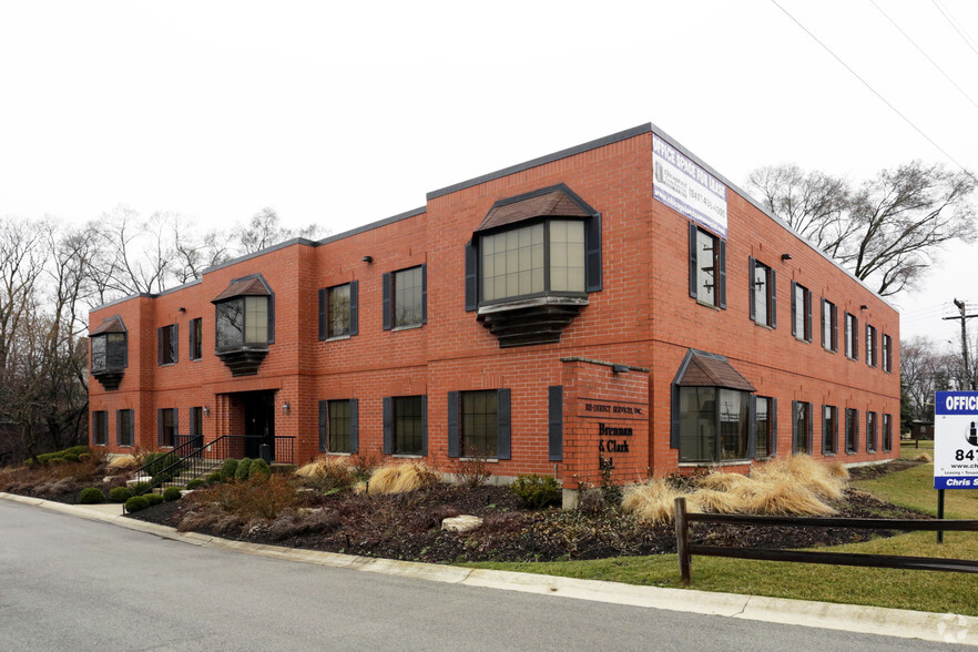 Primary Photo Of 721 E Madison St, Villa Park Office Residential For Lease