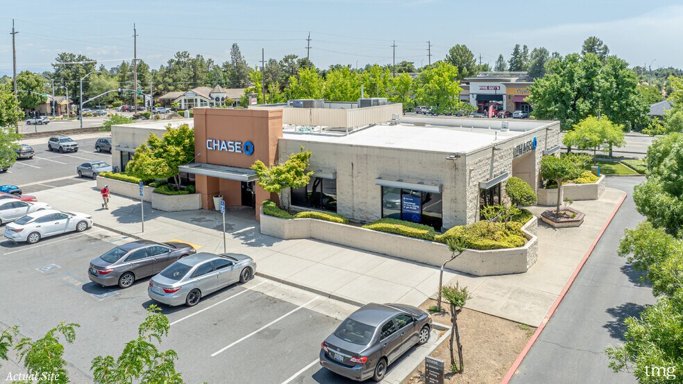 More Photos Of 974 Dana Dr, Redding General Retail For Sale