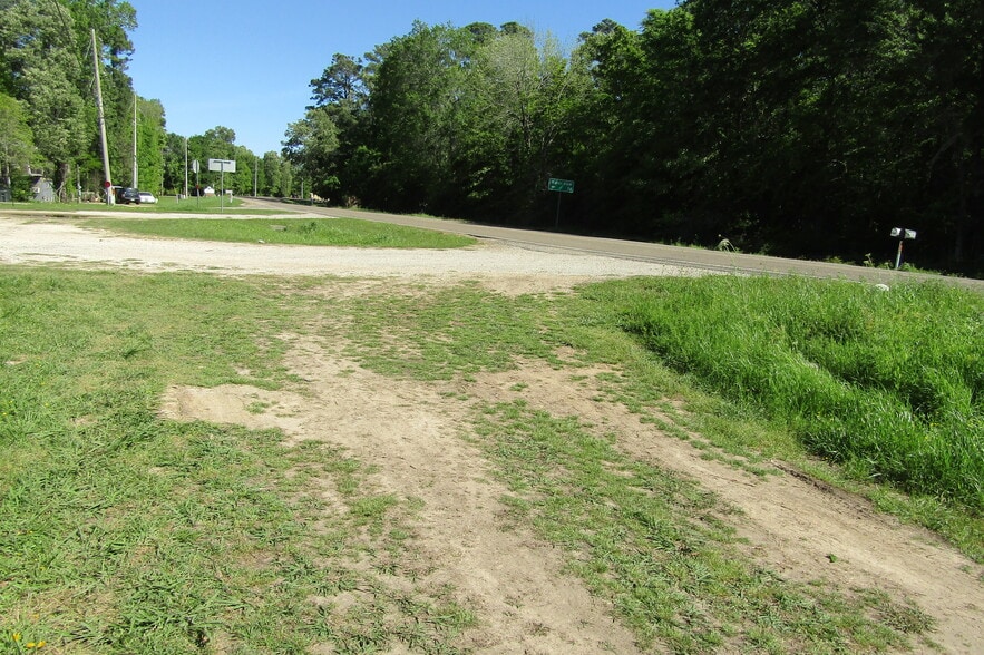 More Photos Of 1700 FM3277, Livingston Specialty For Sale