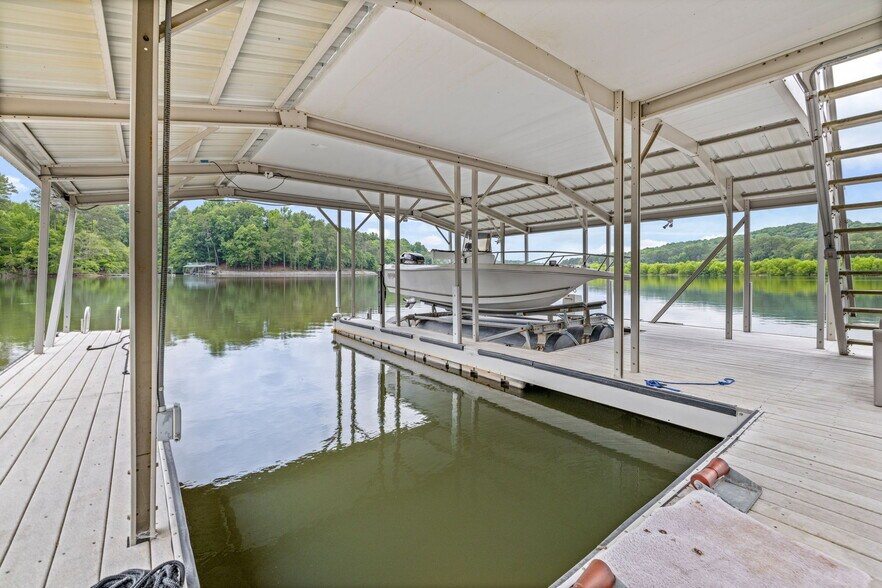 More Photos Of 2200 Martins Ford Rd, Dahlonega Specialty For Sale