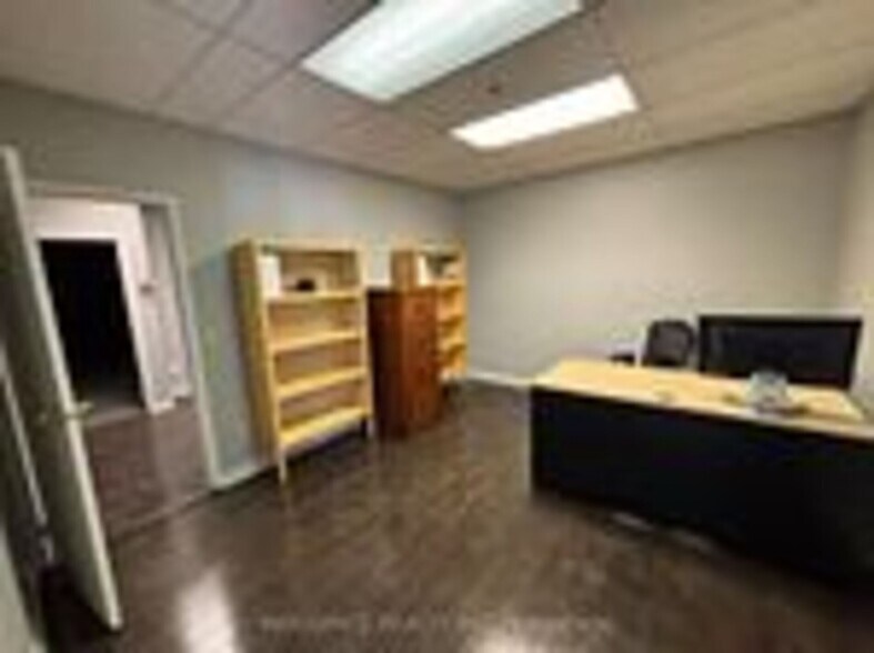 More Photos Of 286 Attwell Dr, Toronto Office For Lease