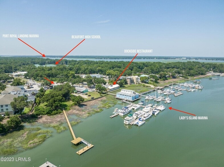 More Photos Of 81 Sea Island Pky, Ladys Island Freestanding For Sale