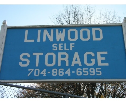 More Photos Of 700 S Linwood Rd, Gastonia Self Storage For Sale